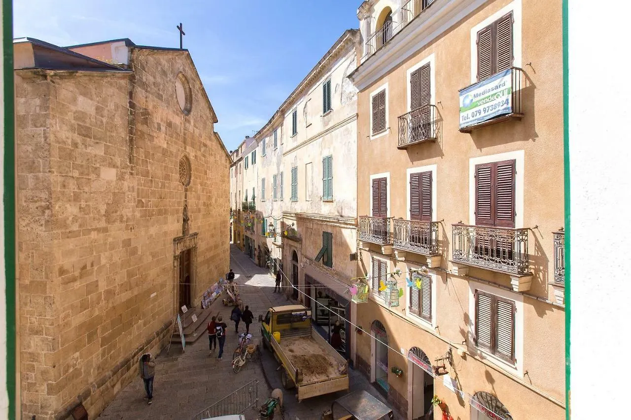 Apartment Centro Storico Carlo Alberto Alghero Italy